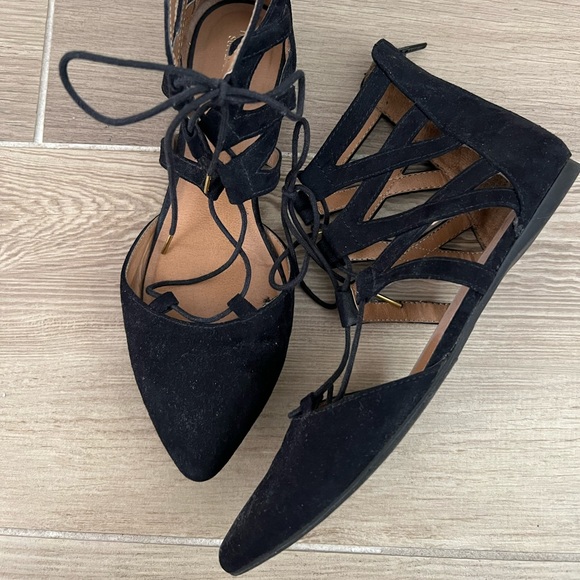 Mossimo Black Suede Lace Up zippered flats 36 - Picture 4 of 5